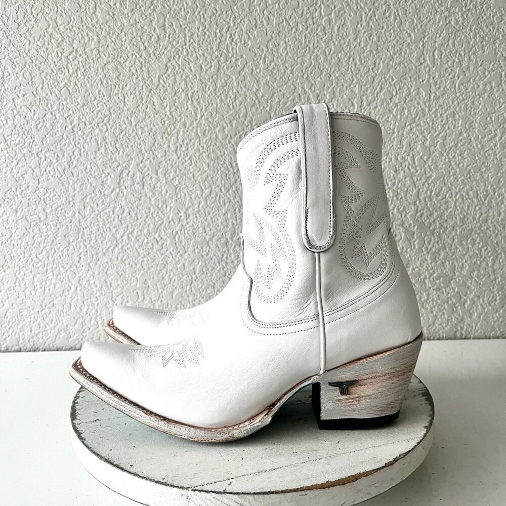 Lane SMOKESHOW White Cowboy Booties Western Cowgirl Short Ankle Boots Womens 9 - Picture 5 of 11